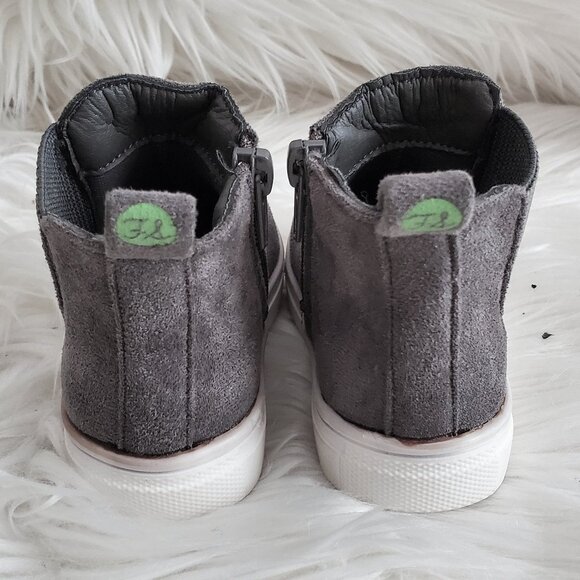 First Steps Toddler Gray High Top Suede Shoes SZ 4 - Picture 3 of 9